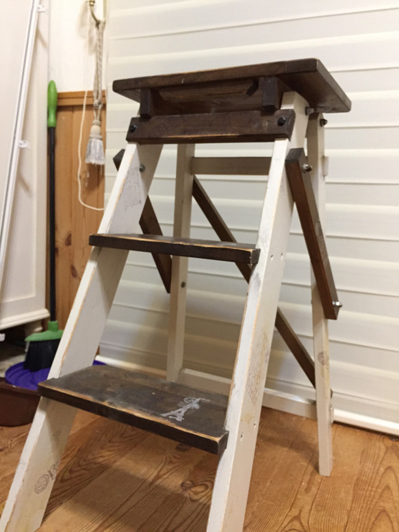 木製折りたたみ脚立（Step Ladder） 7枚目の画像