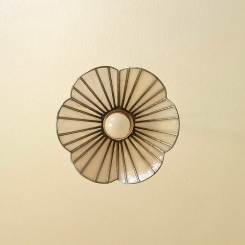 シャンパンピンクのお花（ステンドグラスペンダントライト）吊り下げ