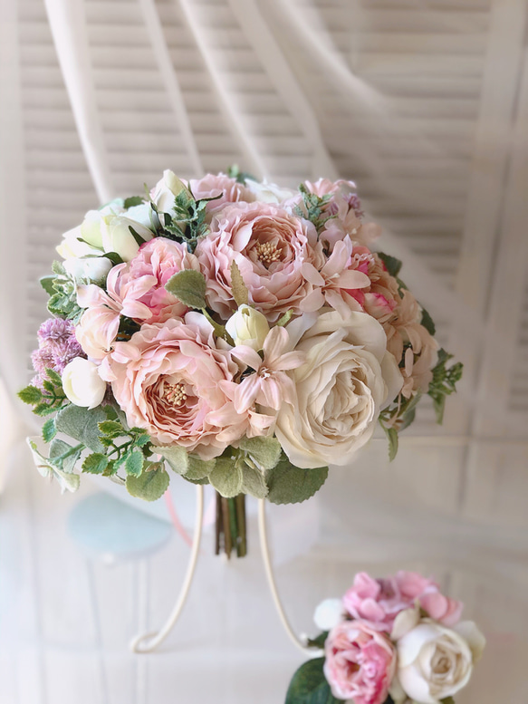 ニュアンスピンクのラナンキュラスのウェディングブーケ&ブートニア