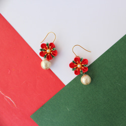 耳環/樹脂耳環 Tsumamizaiku 聖誕花 &lt;&lt;定做&gt;&gt; 第2張的照片