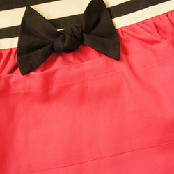 ガーリーなリボンエプロン　Ｌ[120-140]　三角巾セット　ピンクとボーダー 2枚目の画像