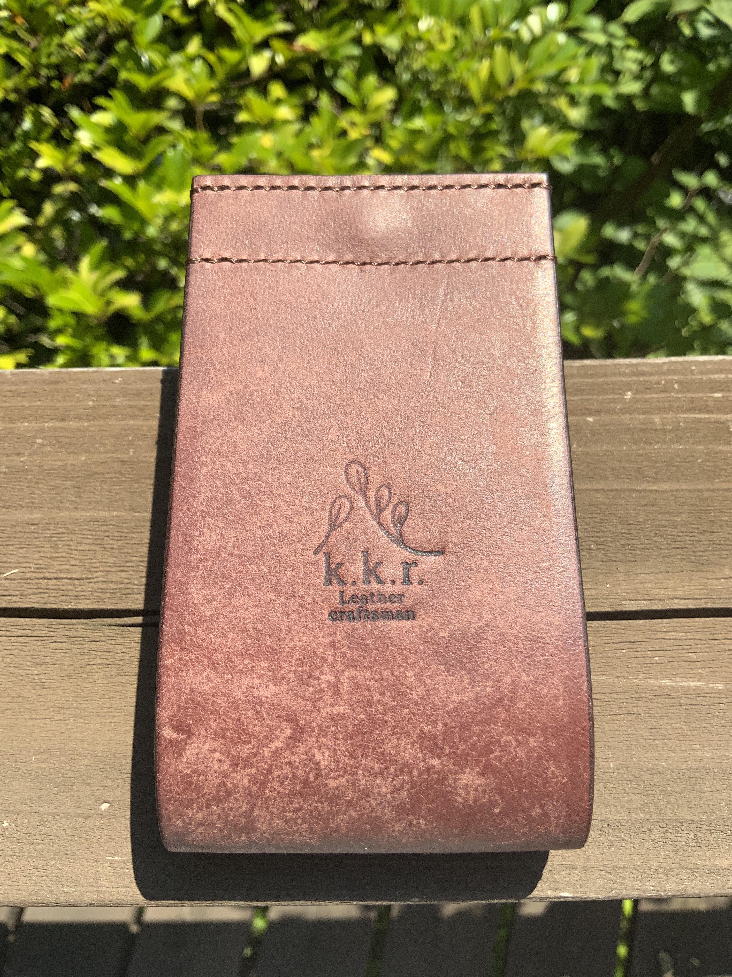 へんなカードケース(茶) 8,640円