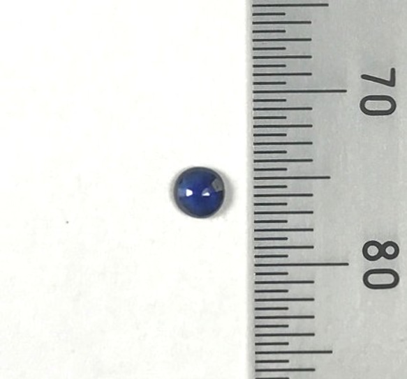 天然石　サファイア　ラウンド　ファセットカット　3mm　ルース 3枚目の画像