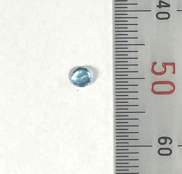 天然石　ブルートパーズ　ラウンド　ファセットカット　3mm　ルース 3枚目の画像