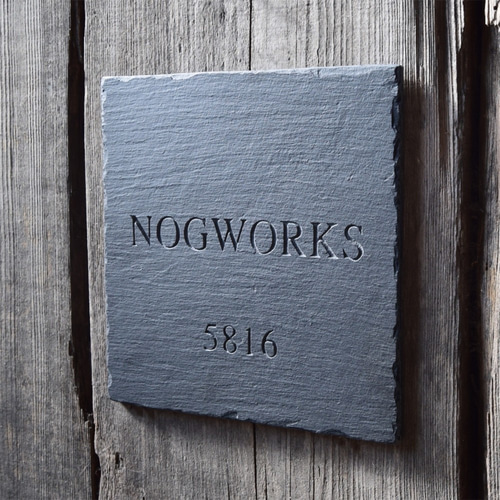 ブラックスレート表札【200㎜×200㎜以内であればサイズ自由】 表札