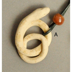 1個＊陶器の白蛇ロングネックレス 【A・B・C】 6枚目の画像