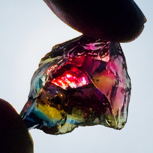 『希少』★アンダラクリスタル原石★　レッドカラー アンダラ・クリスタル（レッド 108.0g） 【AC24RE002-t】