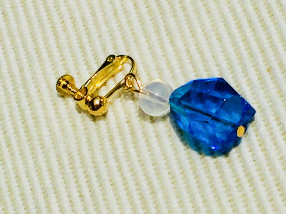 新シリーズ　シエラネシア・アンダラクリスタル　イヤリング＆ピアス「鳳と凰」