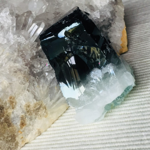 霊的成長・変革を促す】大ぶり 高品質アンダラクリスタル