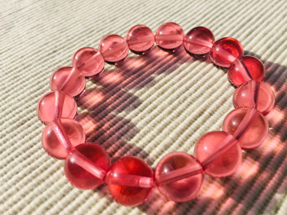 珍美品✨　アンダラクリスタル「ローズベリー」１０ｍｍブレスレット°˖✧◝(⁰▿⁰)◜✧˖°