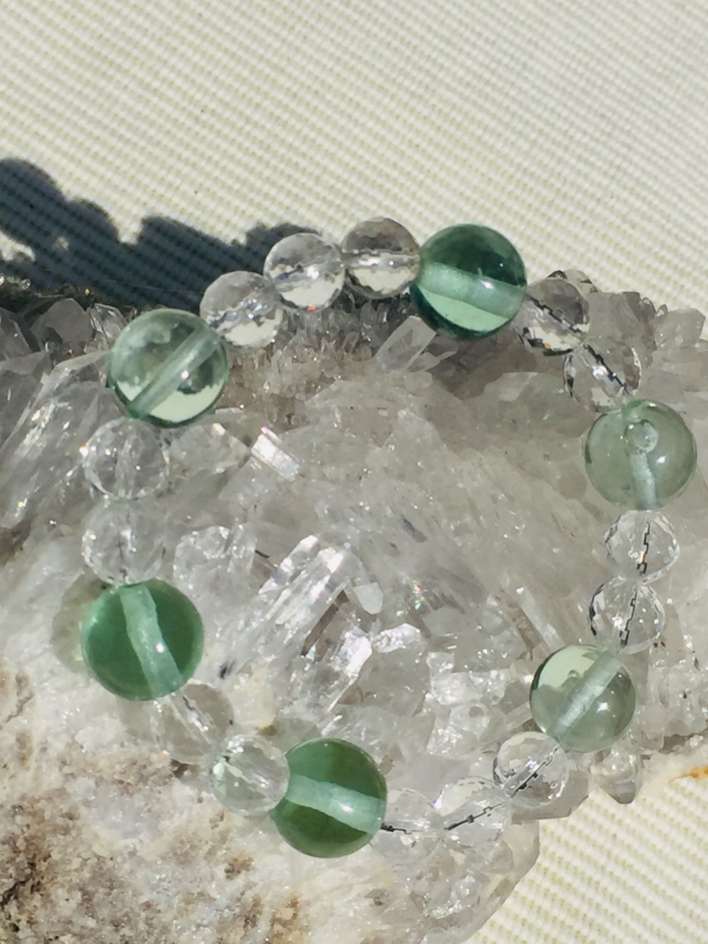 酷暑BIGセール開催中　アンダラクリスタルと光の王者究極合体ブレスレット「地上最光✨」