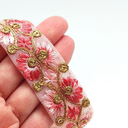 刺繍リボン 50cm　バタフライ風フラワー ピンク　インド製　INRIBUN5　rib03bir 4枚目の画像