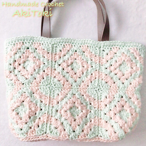 オレンジとグリーンの組み合わせが可愛い♪ダイヤ模様のグラニー