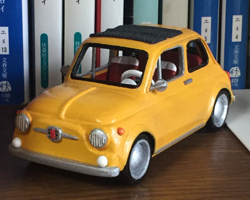 KiNSMART ミニカー 1:28 フィアット500 2007 3色アソート No.201