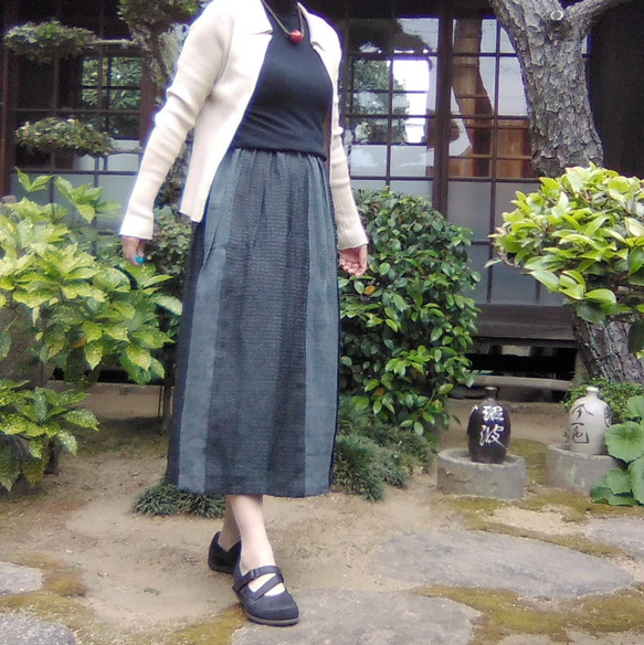 麻上布のフレアスカート 3枚目の画像