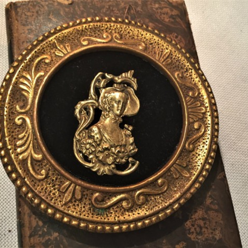 アールヌーボーレリーフ入り木製金彩円形額985 フォトフレーム・写真