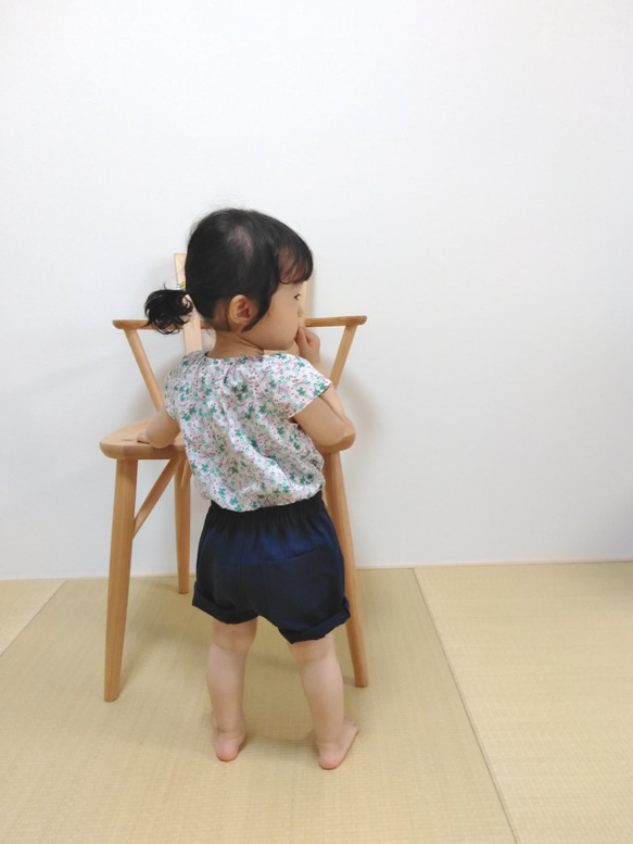 【90サイズのみ】ベビー おしゃまなリネンのショートパンツ(ネイビー) 3枚目の画像