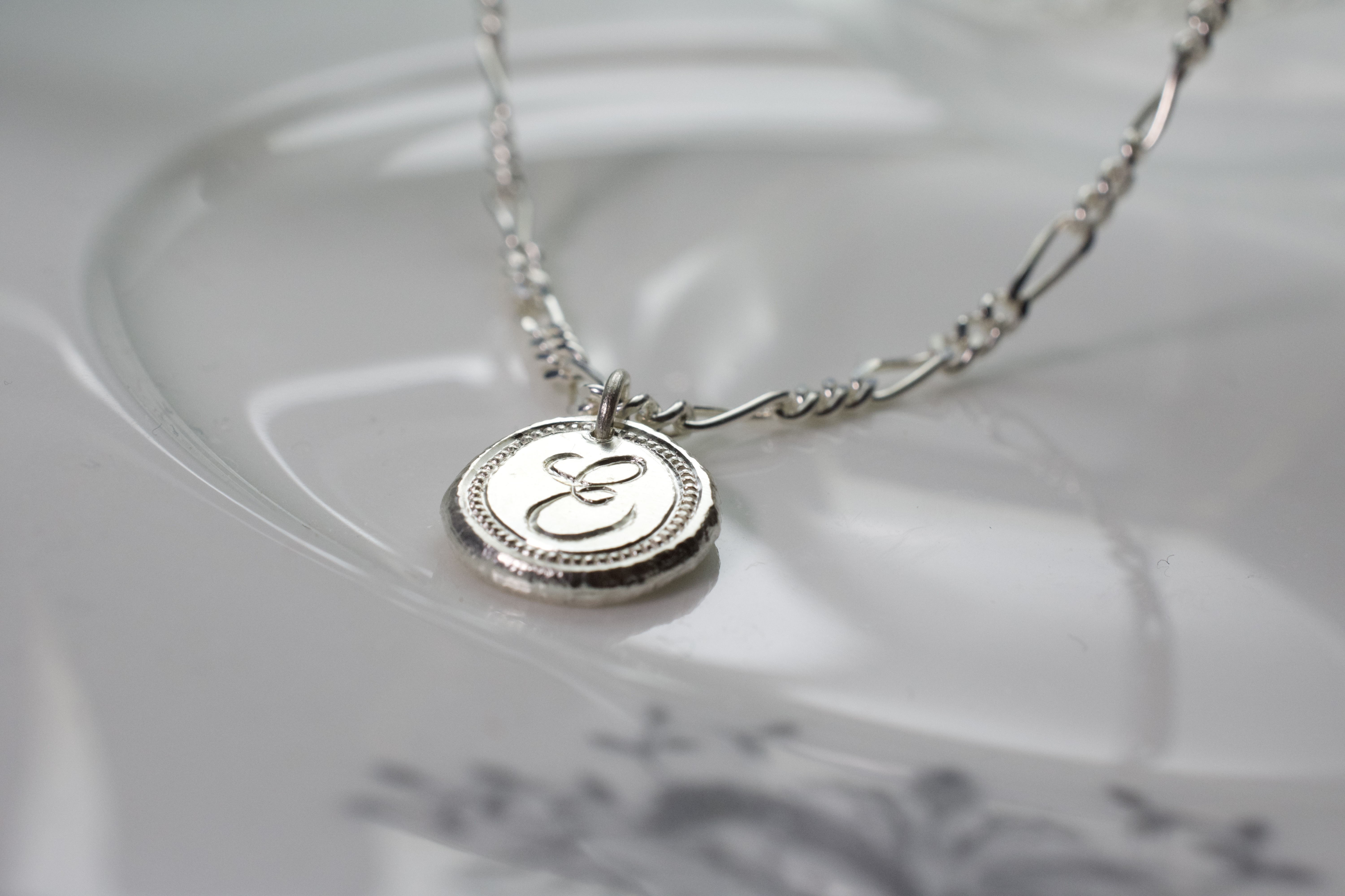 SVイニシャルチャーム 不定形 6,160円