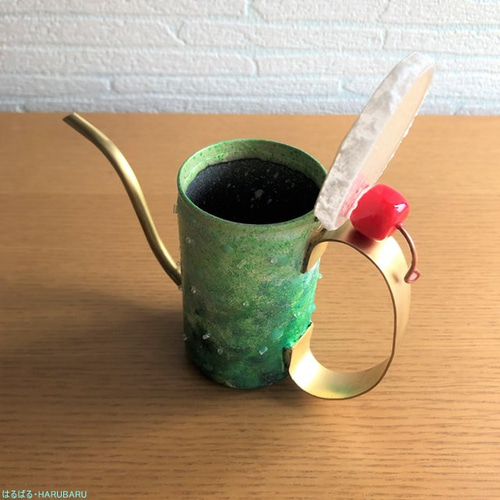 リメイク缶ミニじょうろ 水やりを楽しく「クリームソーダ」真鍮パーツ 