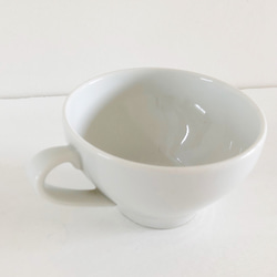 ドイツ製 無地の白いカップ(磁器)ルイゼンブルグ 3枚目の画像