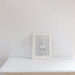白いバブーシュのミクストメディア「  maison  」 シンプルな紙製額入り・送料無料 7枚目の画像