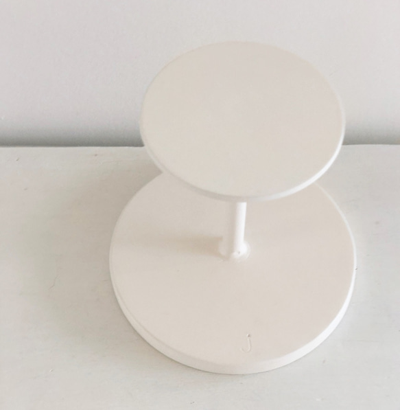白い鉄製キャンドルスタンド「ma table」・キャンドルホルダー・キャンドルトレー・ディスプレイスタンド 6枚目の画像