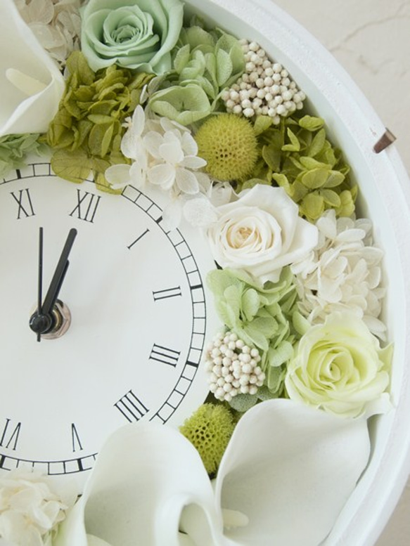 プリザ☆カラーの花時計～ホワイト×グリーン☆ 3枚目の画像