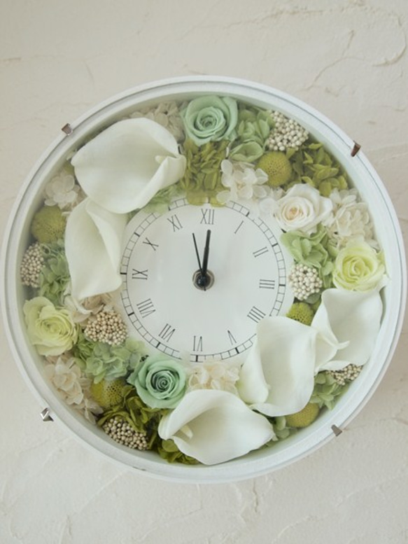 プリザ☆カラーの花時計～ホワイト×グリーン☆ 4枚目の画像