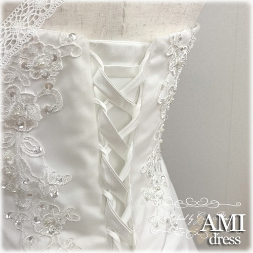 ウェディングドレス Aライン 白 結婚式 挙式 前撮り二次会 刺繍 ウェディングドレス Aライン 白 結婚式 挙式 前撮り二次会 刺繍
