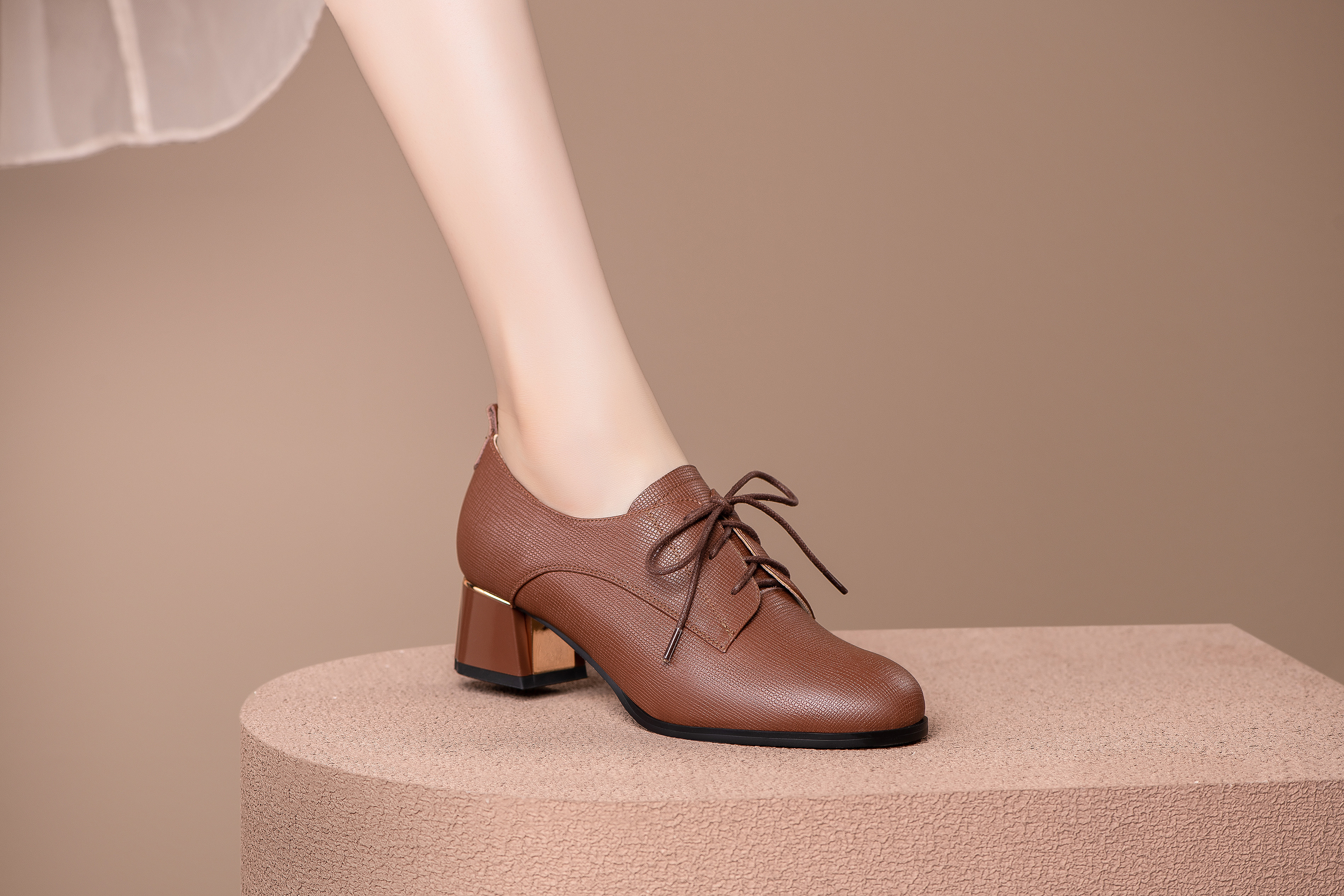 ラウンドトゥハラコレザーレースアップシューズ全2色子牛革靴