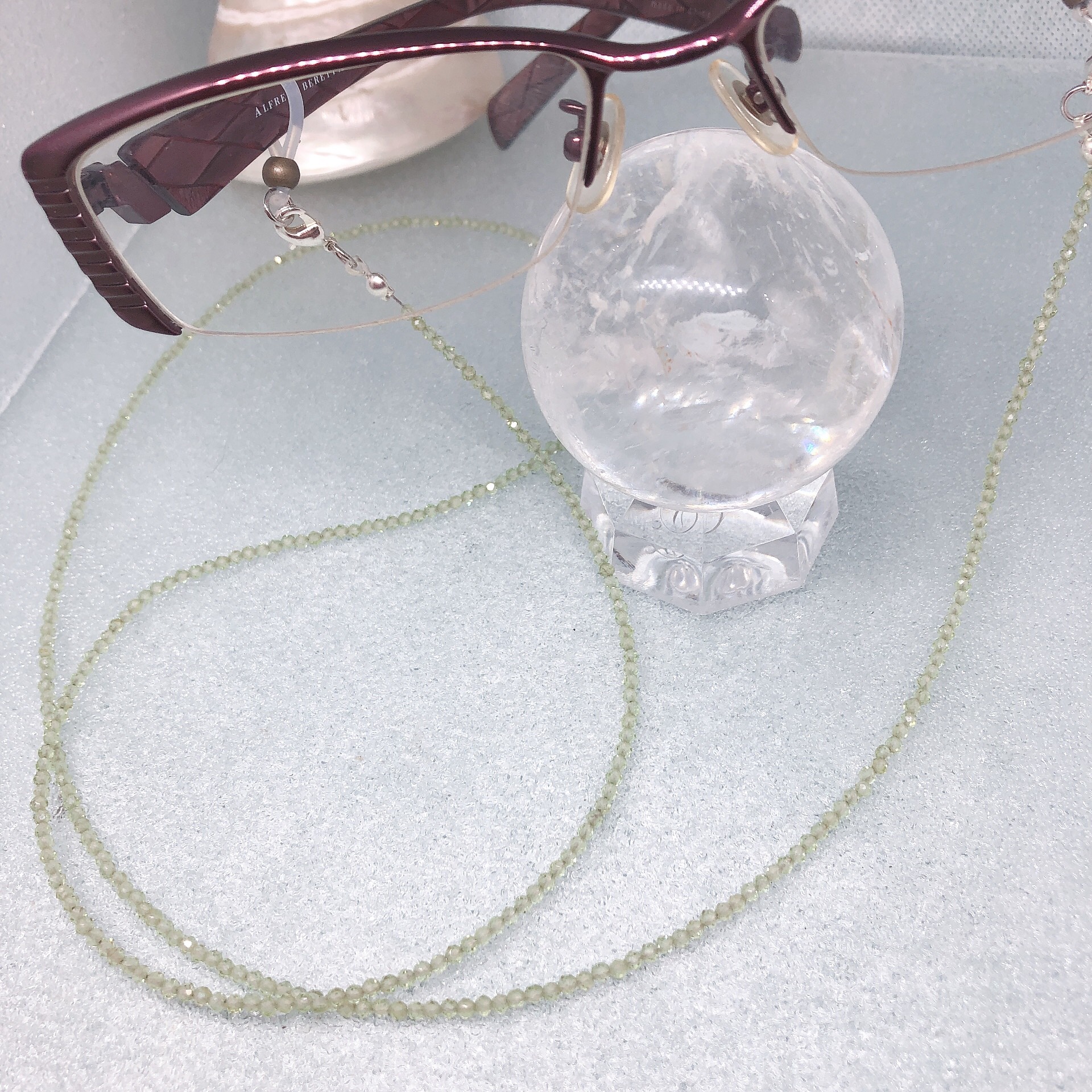 キラキラペリドット・ネックレスにもなる2wayメガネチェーン