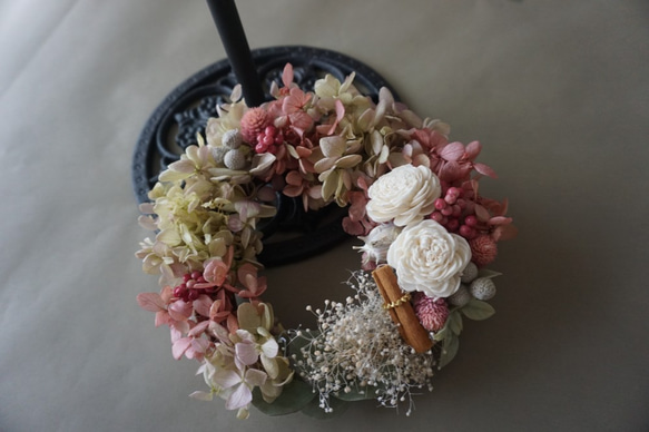 【Creema限定】アンティーク可愛く大人っぽく「あじさいのふわふわリース」プリザーブドフラワー◇ウェディングブーケ 1枚目の画像