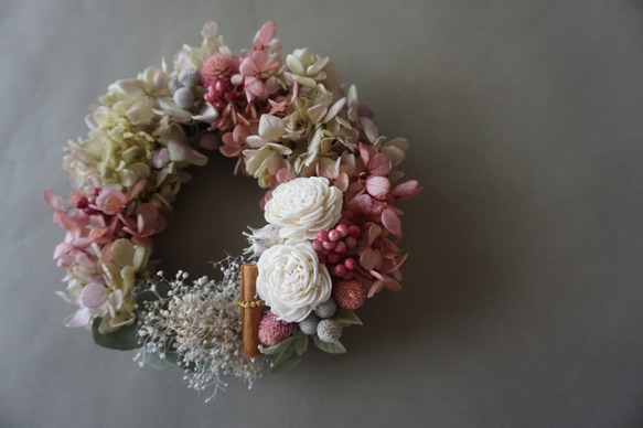 【Creema限定】アンティーク可愛く大人っぽく「あじさいのふわふわリース」プリザーブドフラワー◇ウェディングブーケ 4枚目の画像