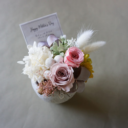 【母の日ギフト】素焼きの器が可愛いナチュラルプリザーブドフラワーアレンジメント＊ローズピンク 4枚目の画像