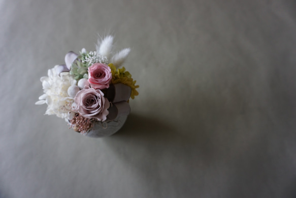 【母の日ギフト】素焼きの器が可愛いナチュラルプリザーブドフラワーアレンジメント＊ローズピンク 3枚目の画像