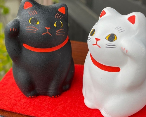 ショップいち押し 猫 白黒ペア招き猫 谷中堂 招き猫 開運 谷中堂 通販