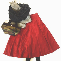 さおきちさまご注文ページです。秋冬の落ち着いた赤スカート♫ リネン100 大人可愛いタックフレアスカート 深赤 2枚目の画像