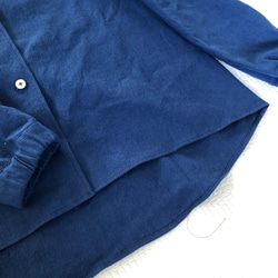 スカート屋さんの着まわしたくさんできますしっかりリネン生地で小さな丸襟ブラウス　青 3枚目の画像
