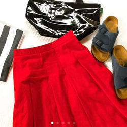 ワンサイズSALE♫ ハーフリネン 裏地付き 大人可愛いタックフレアスカート いちごレッド 1枚目の画像