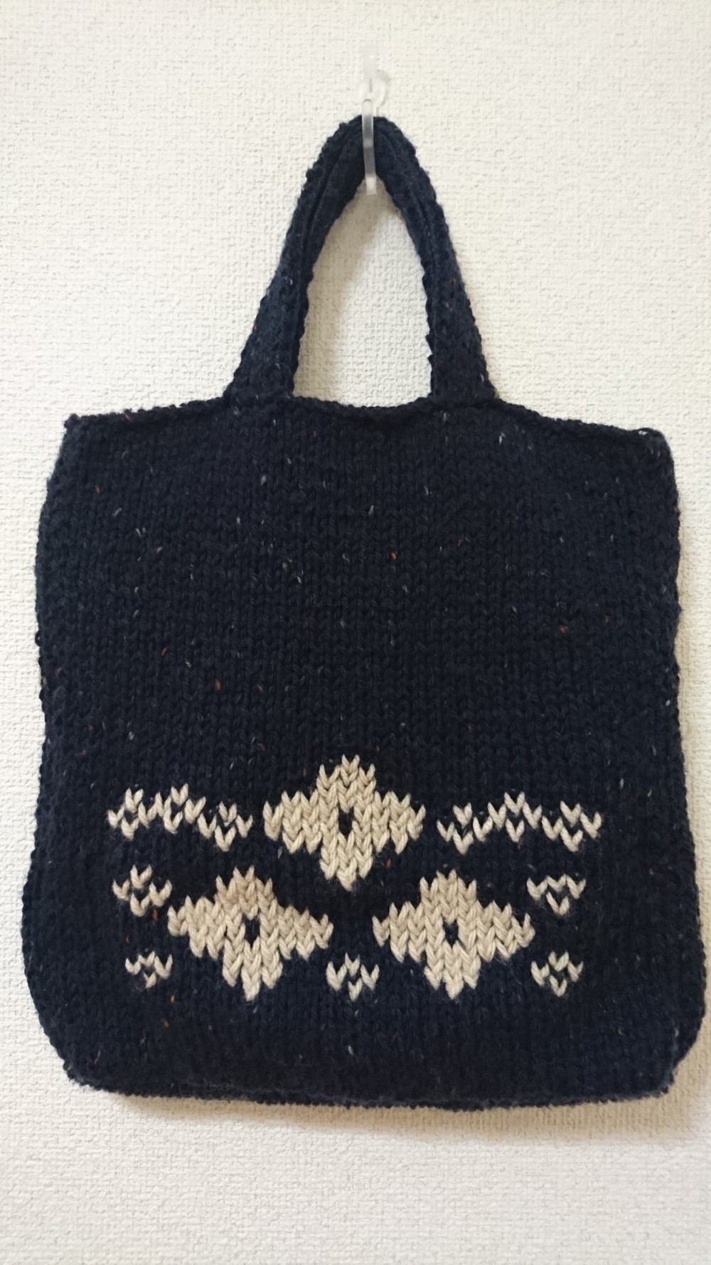 美品　シンクビー　バッグ　ティアラバッグ　 刺繍　雪　 ブラック　ハンドバッグ ティアラ バッグ (ブラック） Think Bee! 公式 | Think Bee