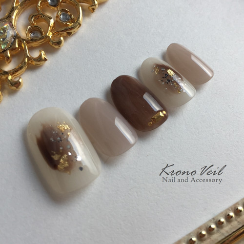 072】大人ニュアンス塗りかけネイル[シンプル/秋ネイル/ネイル