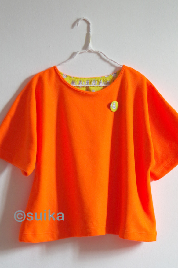 “拉過超大”/“軟超大毛衣”橙色閃光 第3張的照片