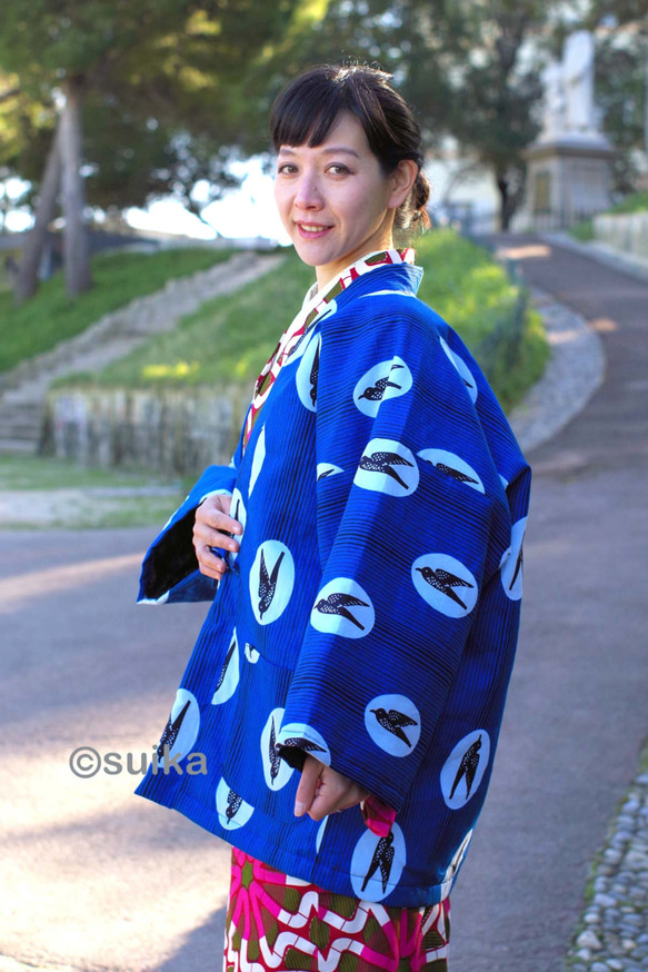 冬の新作☆南仏より★アフリカン・ファブリックの半纏☆ツバメ・ブルーマリン★送料無料 1枚目の画像