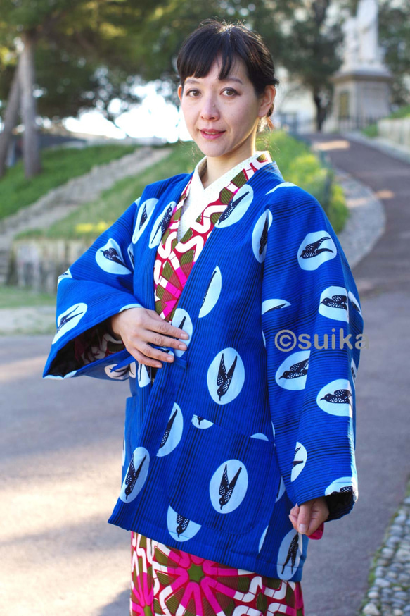 冬の新作☆南仏より★アフリカン・ファブリックの半纏☆ツバメ・ブルーマリン★送料無料 2枚目の画像