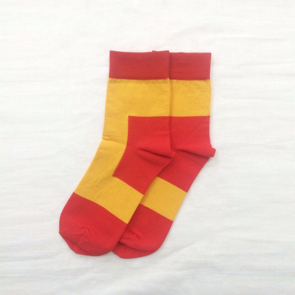 LET'S GO SOCKS 路面店限定カラー / 32 RED YELLOW 2枚目の画像