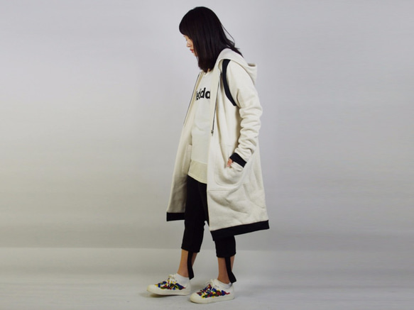 VOLUME PARKA COAT / 11 WHITE 第2張的照片