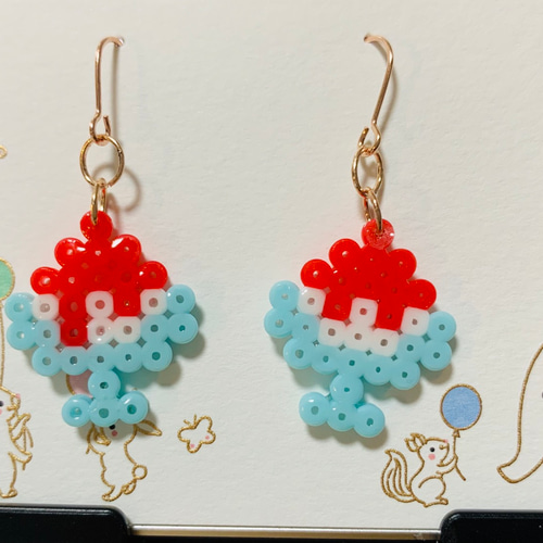 アイロンビーズのかき氷ピアス◎4色展開！ ピアス（フック・チェーン