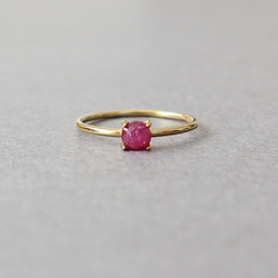 【七月生日石】紅寶石圓形玫瑰切割4毫米/銀925金戒指 第1張的照片