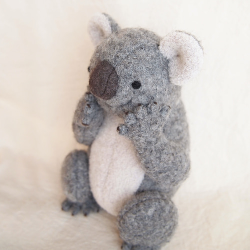 【ぬいぐるみオーダー】 こあら様 M様オーダー作品】コアラくん ぬいぐるみ kuzoomiko 通販