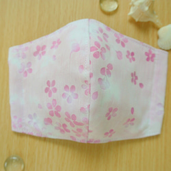 Ｗガーゼ   ふんわり 花柄  ピンク  立体マスク 2枚目の画像